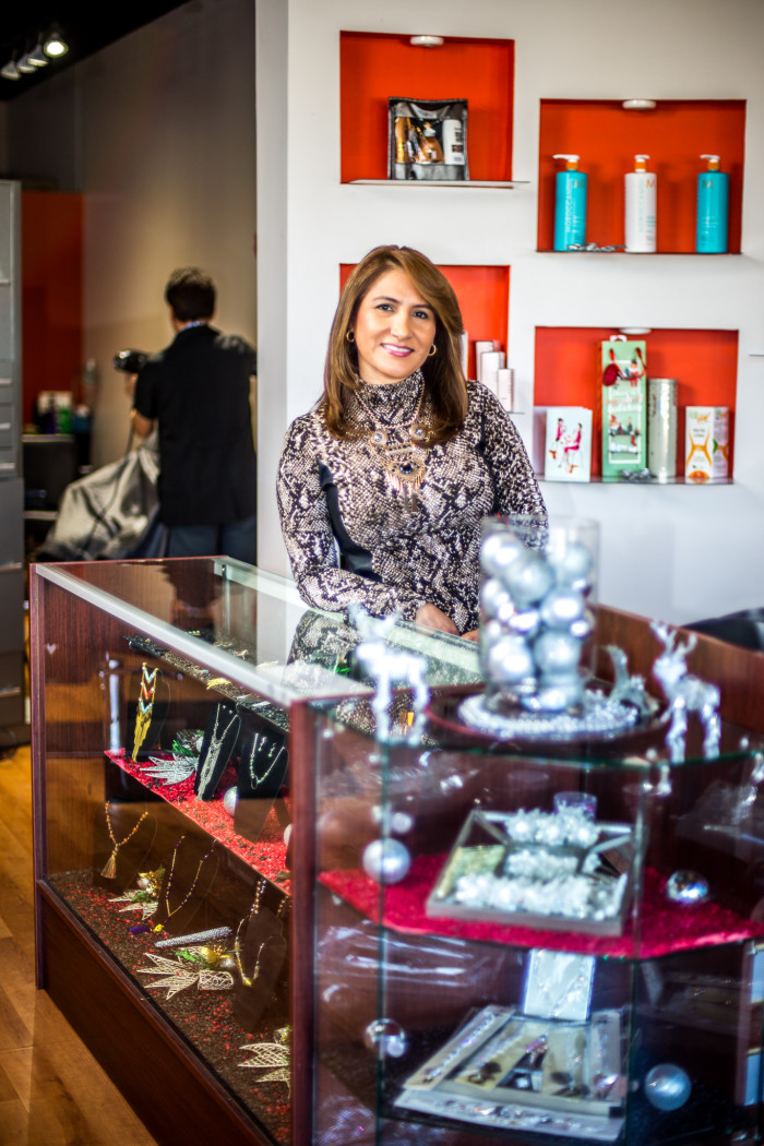 Alexandra Izurieta, Hair Studio & Boutique
