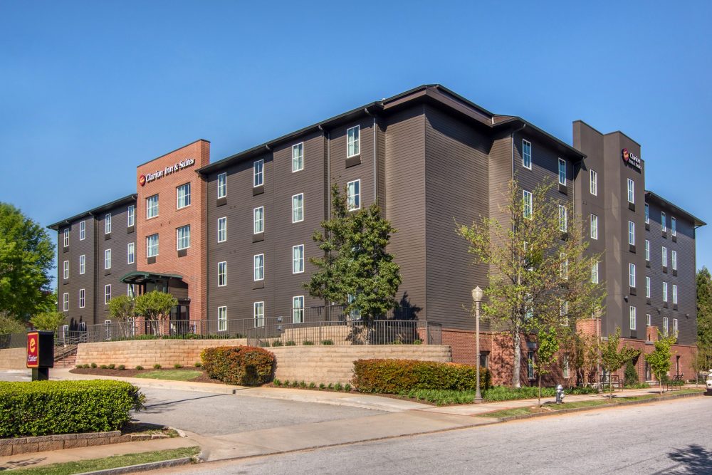 Client Spotlight: Clarion Inn & Suites on the Westside